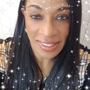 Meet your Posher, Sandra dee